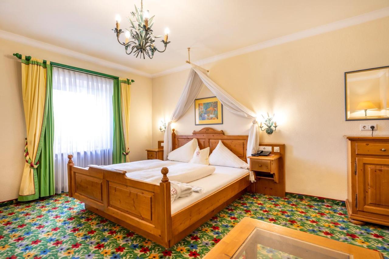 Hotel & Restaurant Wastlwirt Sankt Michael im Lungau Luaran gambar