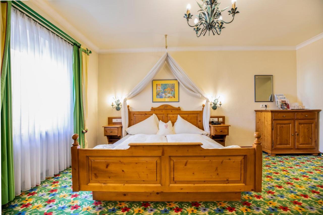 Hotel & Restaurant Wastlwirt Sankt Michael im Lungau Luaran gambar
