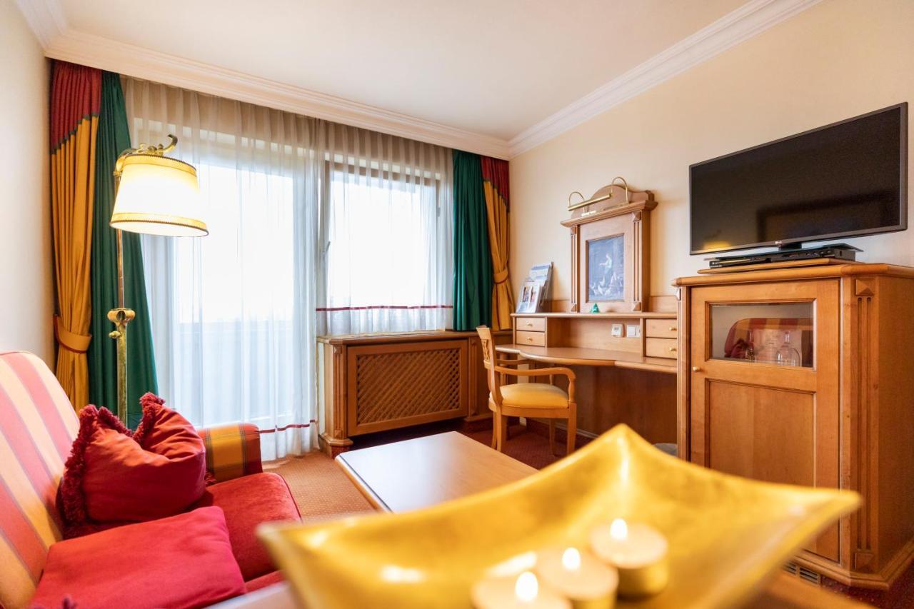 Hotel & Restaurant Wastlwirt Sankt Michael im Lungau Luaran gambar